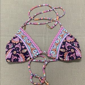 New without tags Victoria’s Secret Bikini top